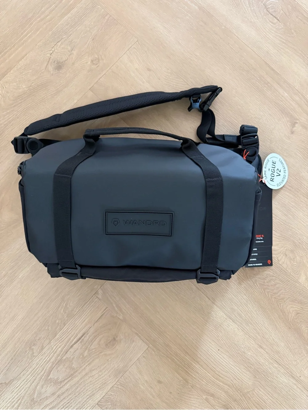 WANDRD Black Rogue V2 Sling backpack - Sleek Everyday Carry